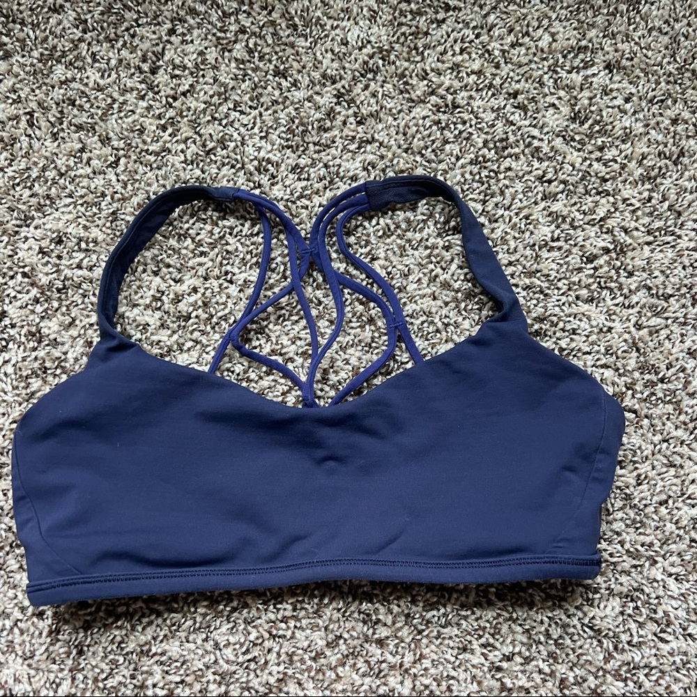 Lululemon free to be serene